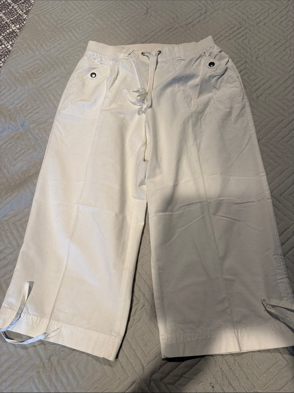 Karen Scott White Drawstring Bermuda Shorts
